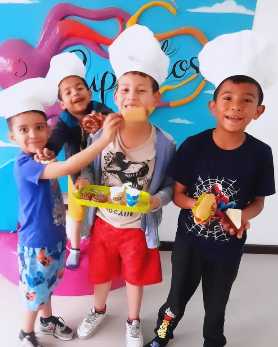 niños en clase de chefcitos